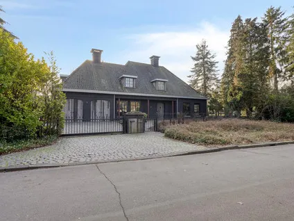Vrijstaande woning te koop: Lijsterlaan 6, Villawijk Best