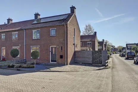 Hoekwoning te koop: Lijsterstraat 2, De Elshof - zuid Gaanderen