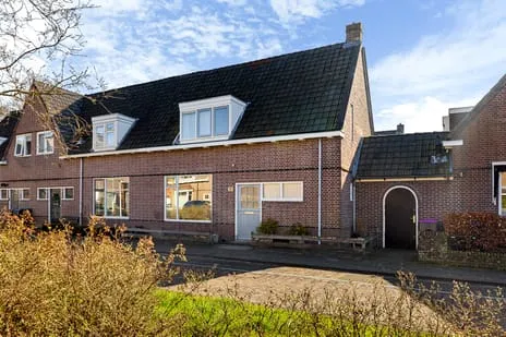 Tussenwoning te koop: Lijsterstraat 68, Bonifatius Leeuwarden