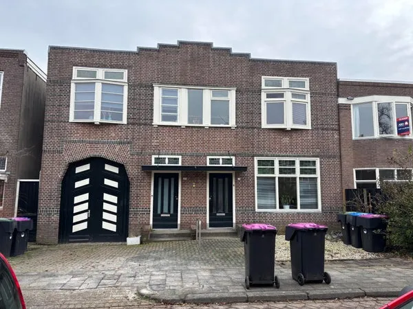 Woning te koop: Lijsterstraat, Bonifatius Leeuwarden