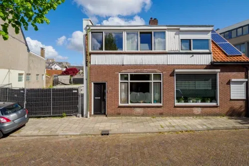 Twee-onder-één-kap te koop: Lijsterweg 11, Elsbeek Hengelo