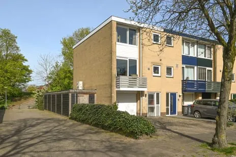 Hoekwoning te koop: Lijzij 114, Stad en Lande Huizen
