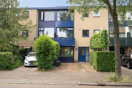 Tussenwoning te koop: Lijzij 86, Stad en Lande Huizen