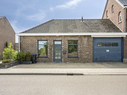 Twee-onder-één-kap te koop: Limbrichterstraat 7B, Nieuwstadt Centrum Nieuwstadt