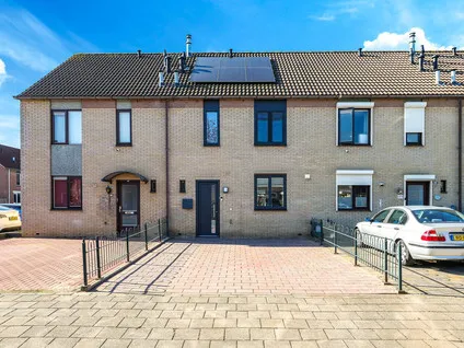 Tussenwoning te koop: Limburgsingel 77, De Laar-Oost Arnhem