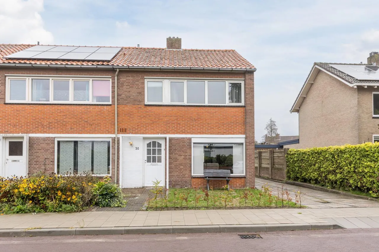 Hoekwoning te koop: Lindeakkers 30, Oost West En Middelbeers