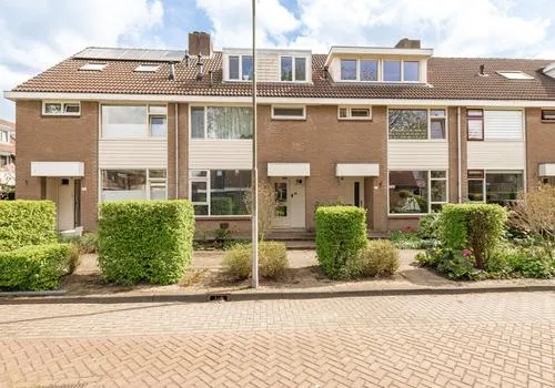 Tussenwoning te koop: Lindeboom 61, Culemborg