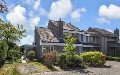 Twee-onder-één-kap te koop: Lindelaan 35, Park Leeuwenbergh Leidschendam