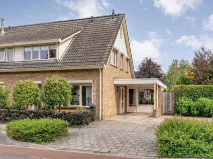 Twee-onder-één-kap te koop: Lindenlaan 20, Vroomshoop-West Vroomshoop