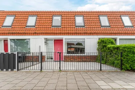 Tussenwoning te koop: Lindenlaan 21, Bomenbuurt Zaandam