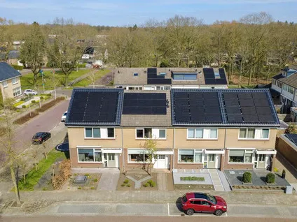Tussenwoning te koop: Lindenlaan 3, Rijssen