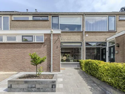 Tussenwoning te koop: Lindenlaan 5, Driebruggen Kern Driebruggen