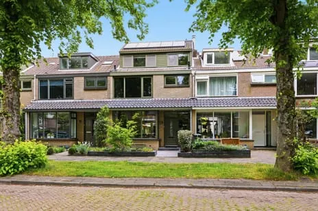 Tussenwoning te koop: Lindenlaan 58, Oranjebuurt Castricum