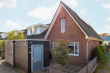 Hoekwoning te koop: Lindenlaan 72A, Zwanenburg Noordwest Zwanenburg