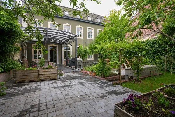 Hoekwoning te koop: Lindenstraat 1, Vaals