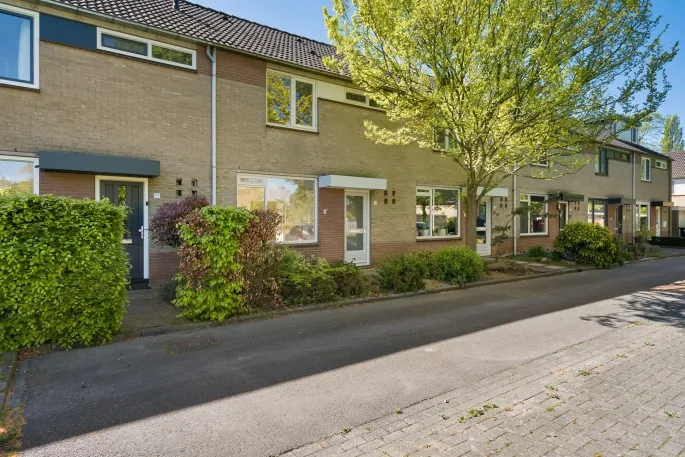 Tussenwoning te koop: Lindenstraat 10, Hambroek Borculo
