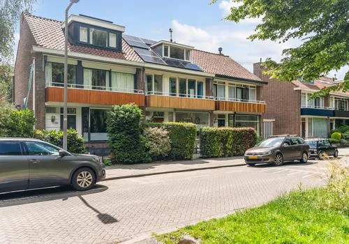Tussenwoning te koop: Lindesingel 120, Schiebroek Rotterdam