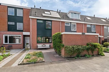 Tussenwoning te koop: Lindholm 117, Hoofddorp Bornholm Oost Hoofddorp