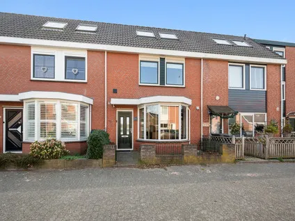 Tussenwoning te koop: Lindholm 182, Hoofddorp