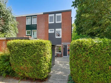 Corner house for sale: Lindholm 241, Hoofddorp Bornholm Oost Hoofddorp