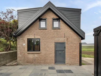 Twee-onder-één-kap te koop: Lindtsedijk 275, Kijfhoek Zwijndrecht