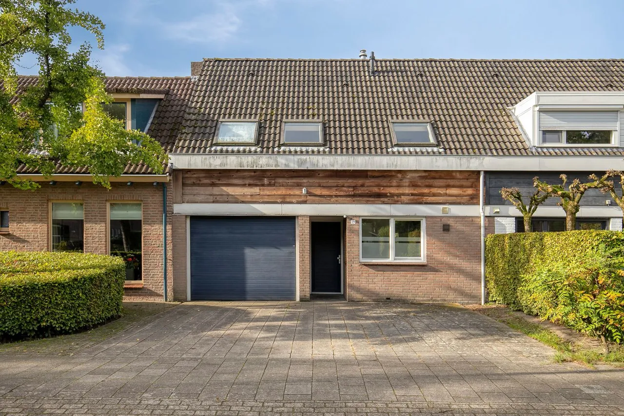 Tussenwoning te koop: Linge 19, Tilburg