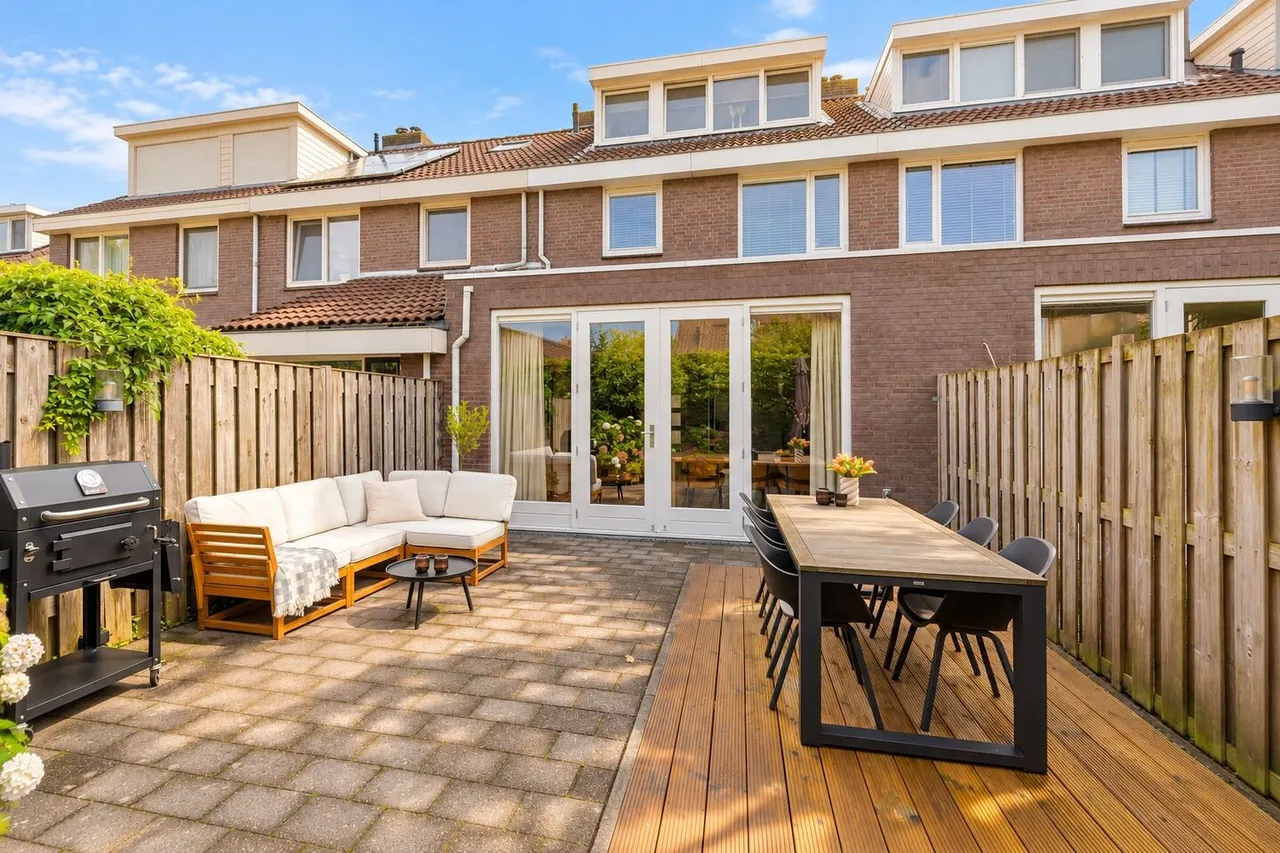 Tussenwoning te koop: Linge 73, Tilburg
