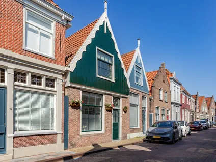 Tussenwoning te koop: Lingerzijde 26, Edam-Oude kom Edam
