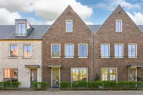Tussenwoning te koop: Liniewal 82, Vijfhuizen Stellinghof Vijfhuizen