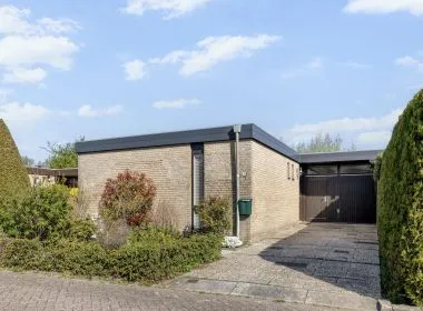 Hoekwoning te koop: Linnaeusdreef 20, Breukelen Noord Breukelen