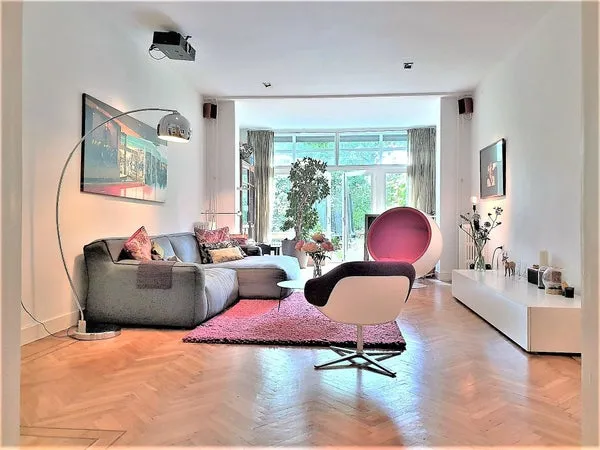 Woning te huur: Linnaeusstraat, Oosterparkbuurt-Zuidoost Amsterdam