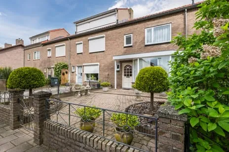 Tussenwoning te koop: Linnenstraat 7, Braakhuizen-Noord Geldrop