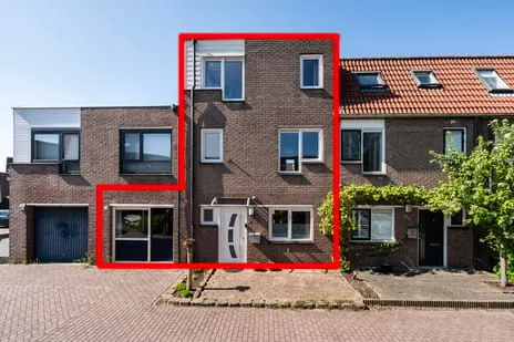 Tussenwoning te koop: Lino 5, Schildersvormenbuurt Capelle Aan Den Ijssel