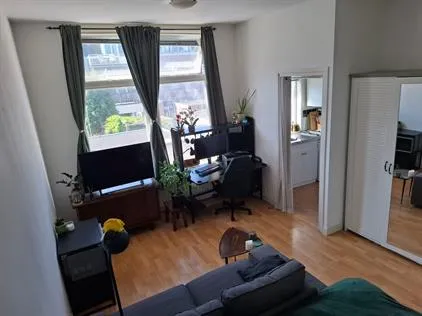 Kamer te huur: Linschotenstraat, Rozenprieel-noord Haarlem