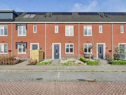 Tussenwoning te koop: Lint 36, Lage Zwaluwe