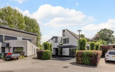 Vrijstaande woning te koop: Linthorst-Homanlaan 33, Staatsliedenbuurt Oosterhout