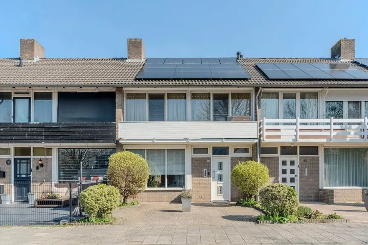 Tussenwoning te koop: Linze 32, Braakhuizen-Noord Geldrop