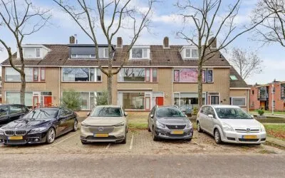 Tussenwoning te koop: Linzen-oord 19, Houten