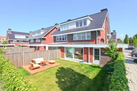 Hoekwoning te koop: Liparishof 1, Badhoevedorp Noordwest Badhoevedorp