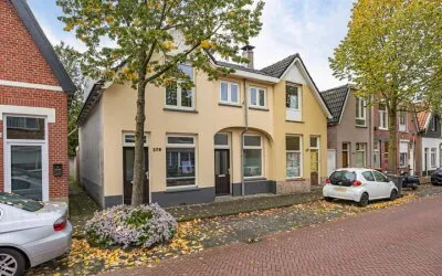 Tussenwoning te huur: Lipperkerkstraat 368, Velve-Lindenhof Enschede