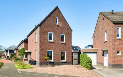 Hoekwoning te koop: Lisdodde 12B, America America