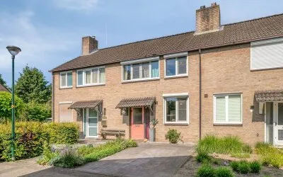 Tussenwoning te koop: Lisdodde 18, Neerakkers Mierlo