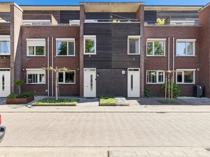 Tussenwoning te koop: Lisdodde 58, Maasveld II Tegelen