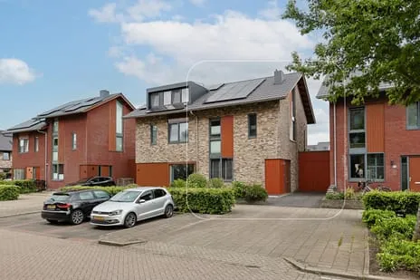 Tussenwoning te koop: Lisdodde 92, Zefierzijde Alphen Aan Den Rijn