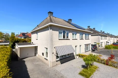 Twee-onder-één-kap te koop: Lisdodde 93, Fennepark Drachten