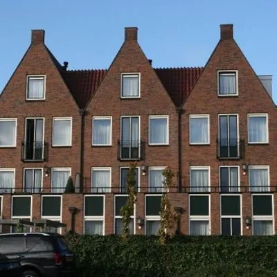 Huurwoning: Lisserdijk in Buitenkaag - €1.710 per maand