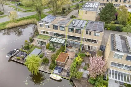 Tussenwoning te koop: Lisztstraat 22, Bergermeer Alkmaar