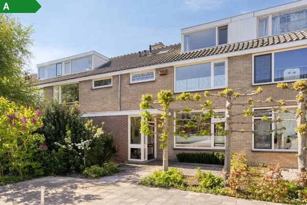 Tussenwoning te koop: Livingstonelaan 19, Windrooskwartier en Heesterbuurt Gouda