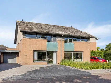 Tussenwoning te koop: Livingstonestraat 74, Groote Kreek Hulst