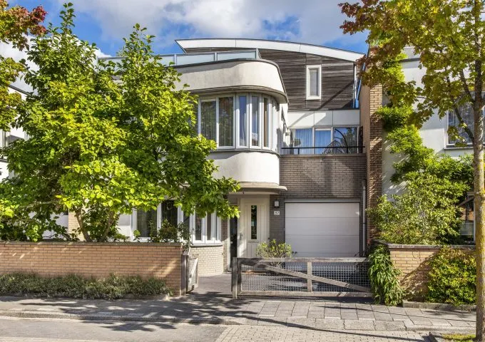 Tussenwoning te koop: Lobbrich Boudgerslaan 37, Weesp